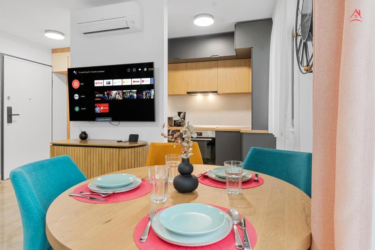 Apartament Opera Residence - Cismigiu, Eroilor, Free Private Parking Bucureşti Ngoại thất bức ảnh