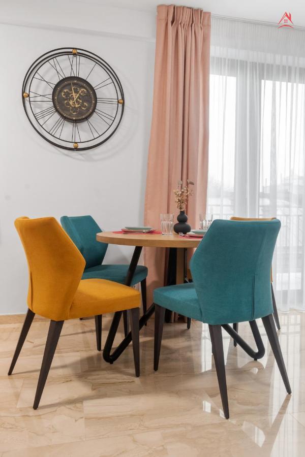 Apartament Opera Residence - Cismigiu, Eroilor, Free Private Parking Bucureşti Ngoại thất bức ảnh